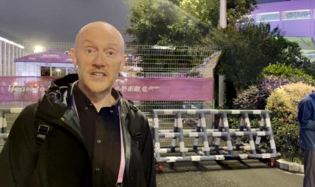 九游娱乐下载-亚运足球比赛也精彩:体坛嘉宾杭州直击韩国夺冠