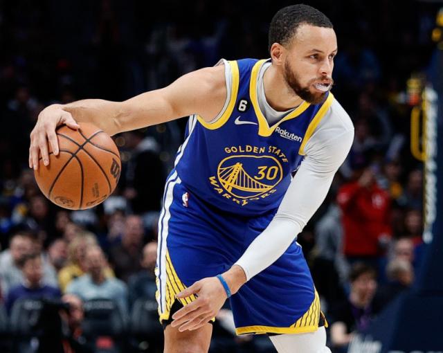 九游娱乐-库里预计将在3月复出 无库勇士继续冲击西部前六