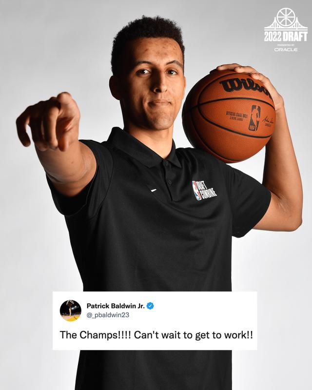 九游娱乐下载-勇士完成选秀赌博 被命运锤击的天才能否振翅？