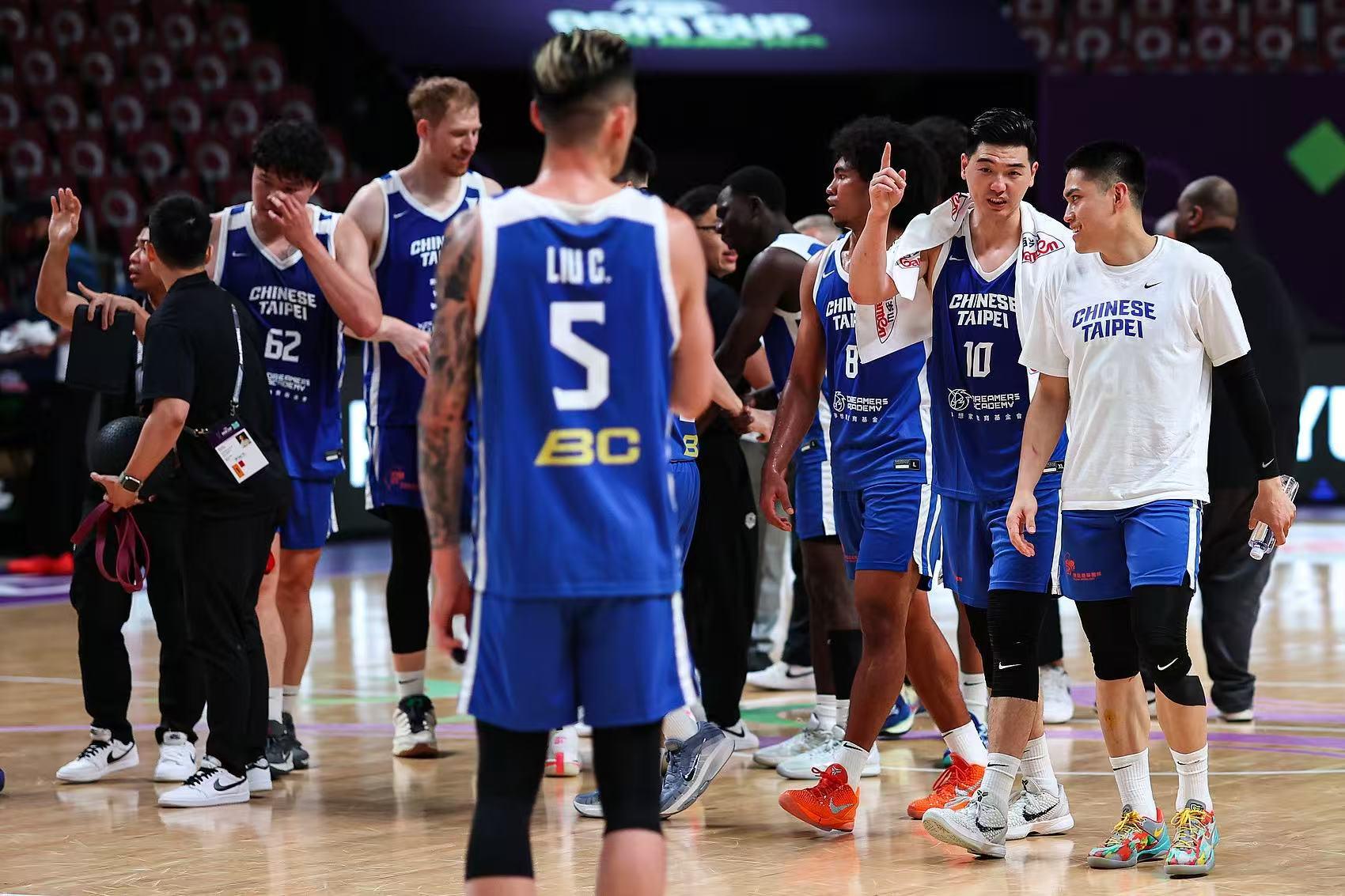 九游娱乐-喜迎两连胜！中国男篮逆转台北男篮，郭士强轻敌！赵继伟犯满离场