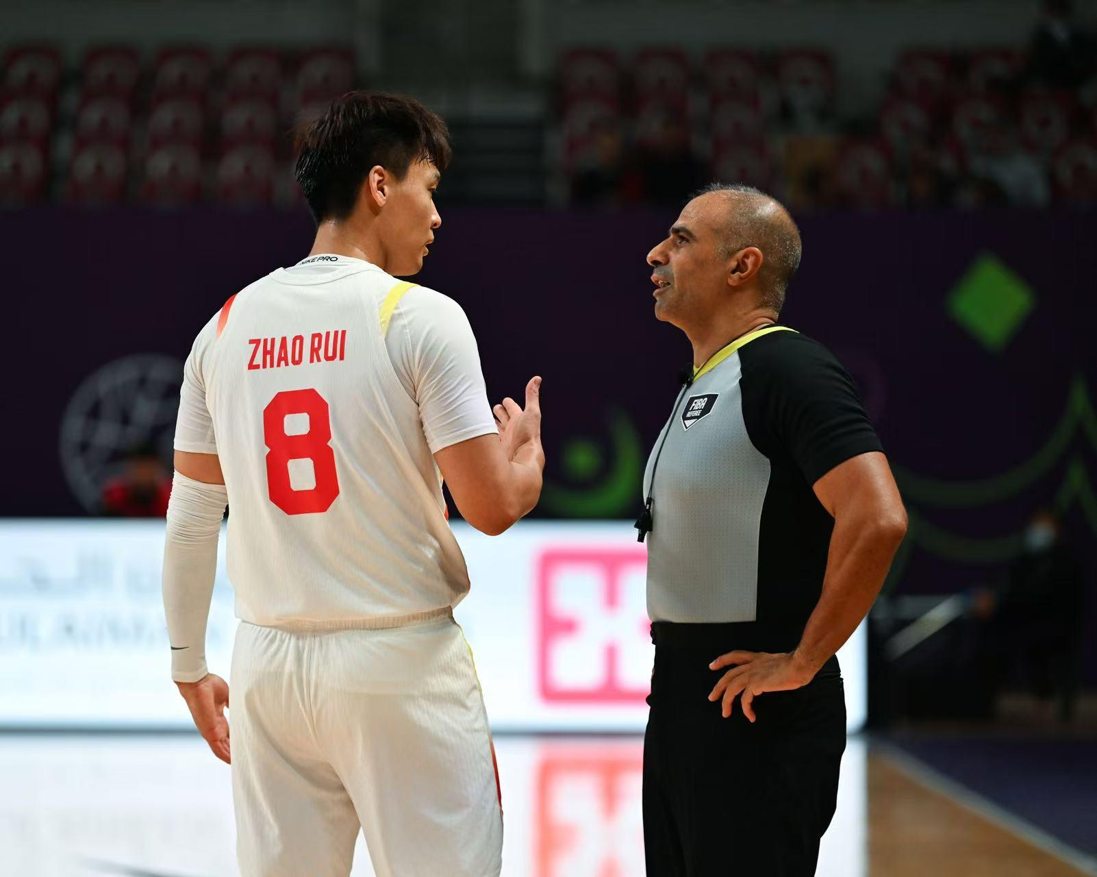 九游娱乐-喜迎两连胜！中国男篮逆转台北男篮，郭士强轻敌！赵继伟犯满离场