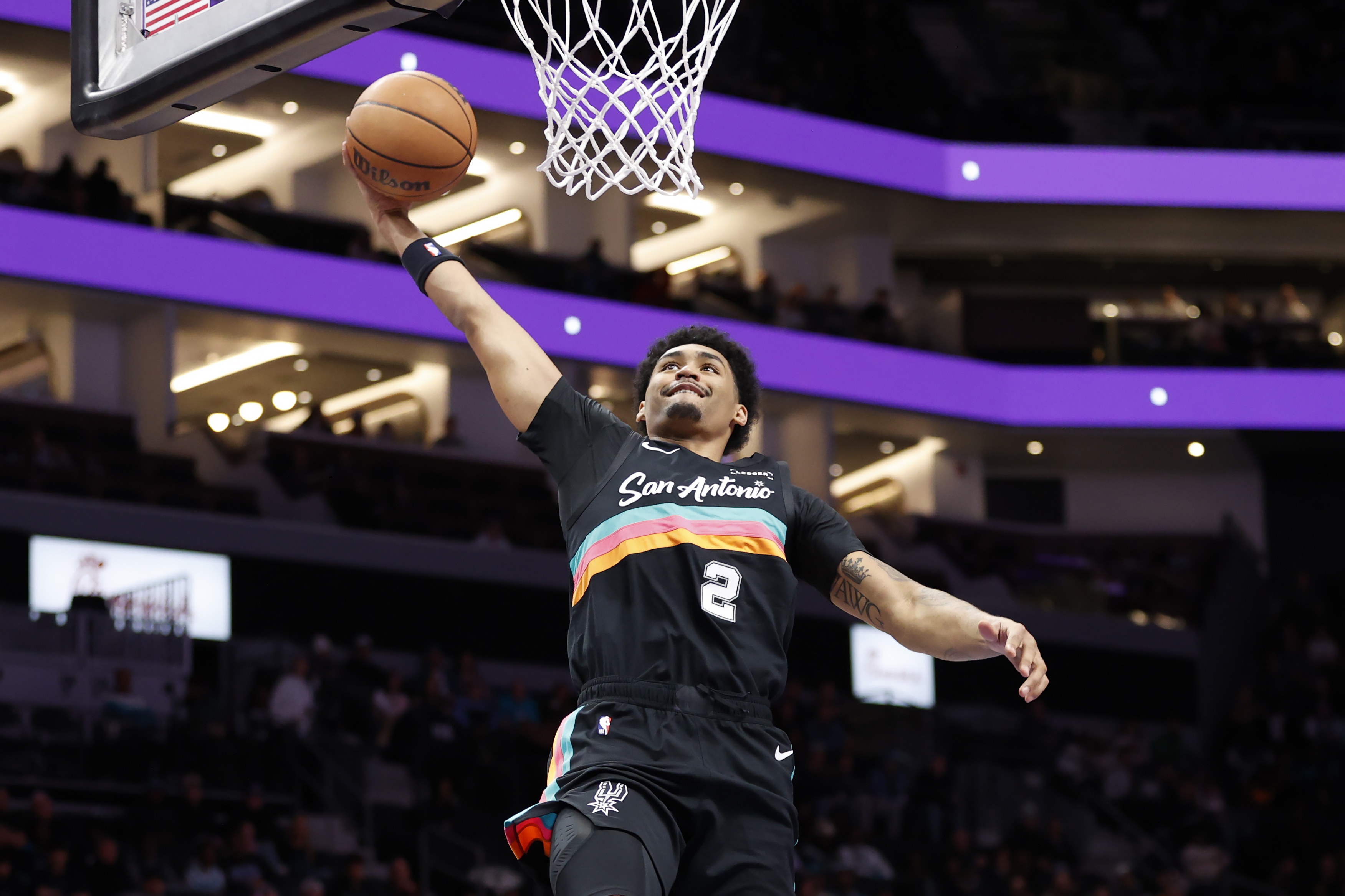 九游娱乐官网-解说：哈珀面对VJ打出了榜眼该有的水准 前者成熟得不像新秀